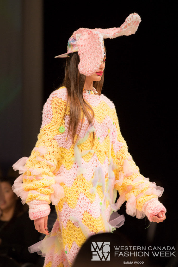 Fake World psychedelic trippy crochet dress close up